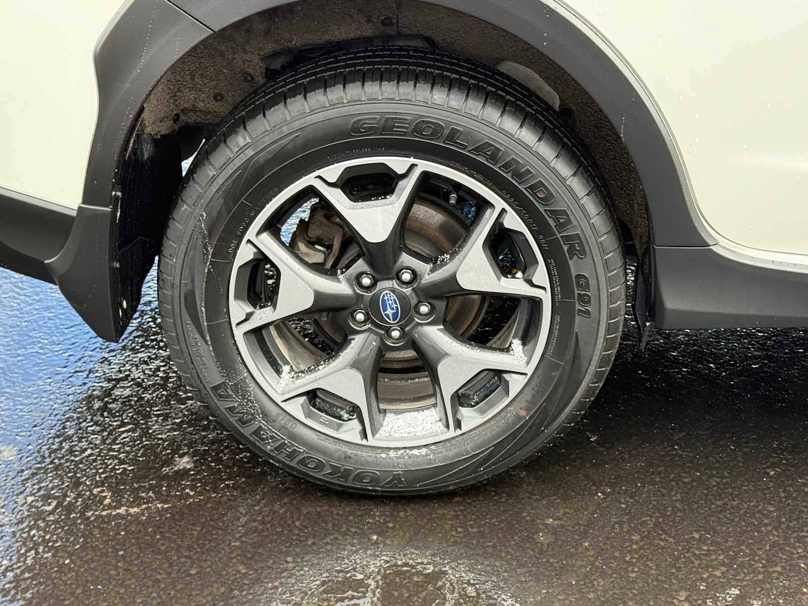 Used 2019 Subaru Crosstrek 2.0i Premium w/ Eyesight System image 8