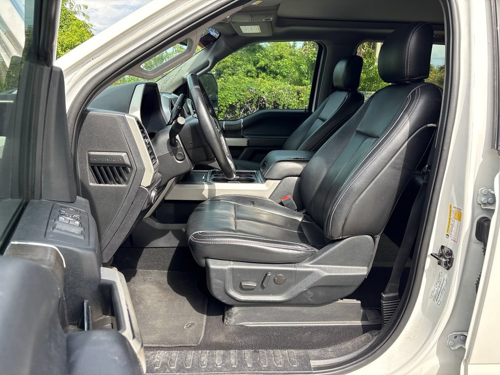 Used 2020 Ford F250 Lariat w/ Lariat Ultimate Package AWD/4WD image 16