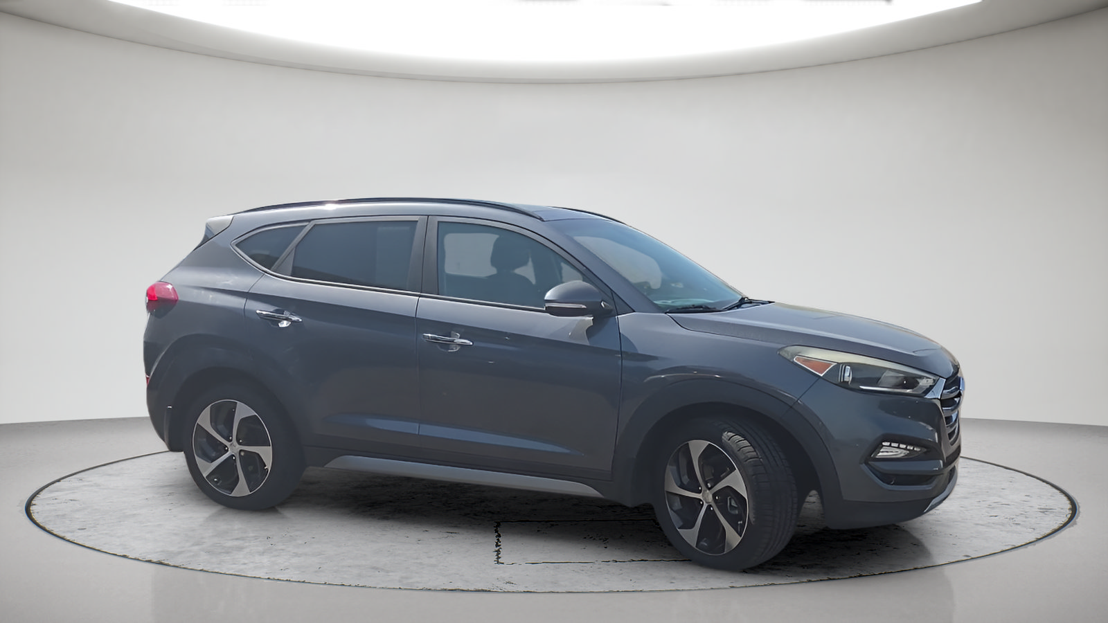 Used 2017 Hyundai Tucson Limited w/ Limited Ultimate Package 03 FWD image 4