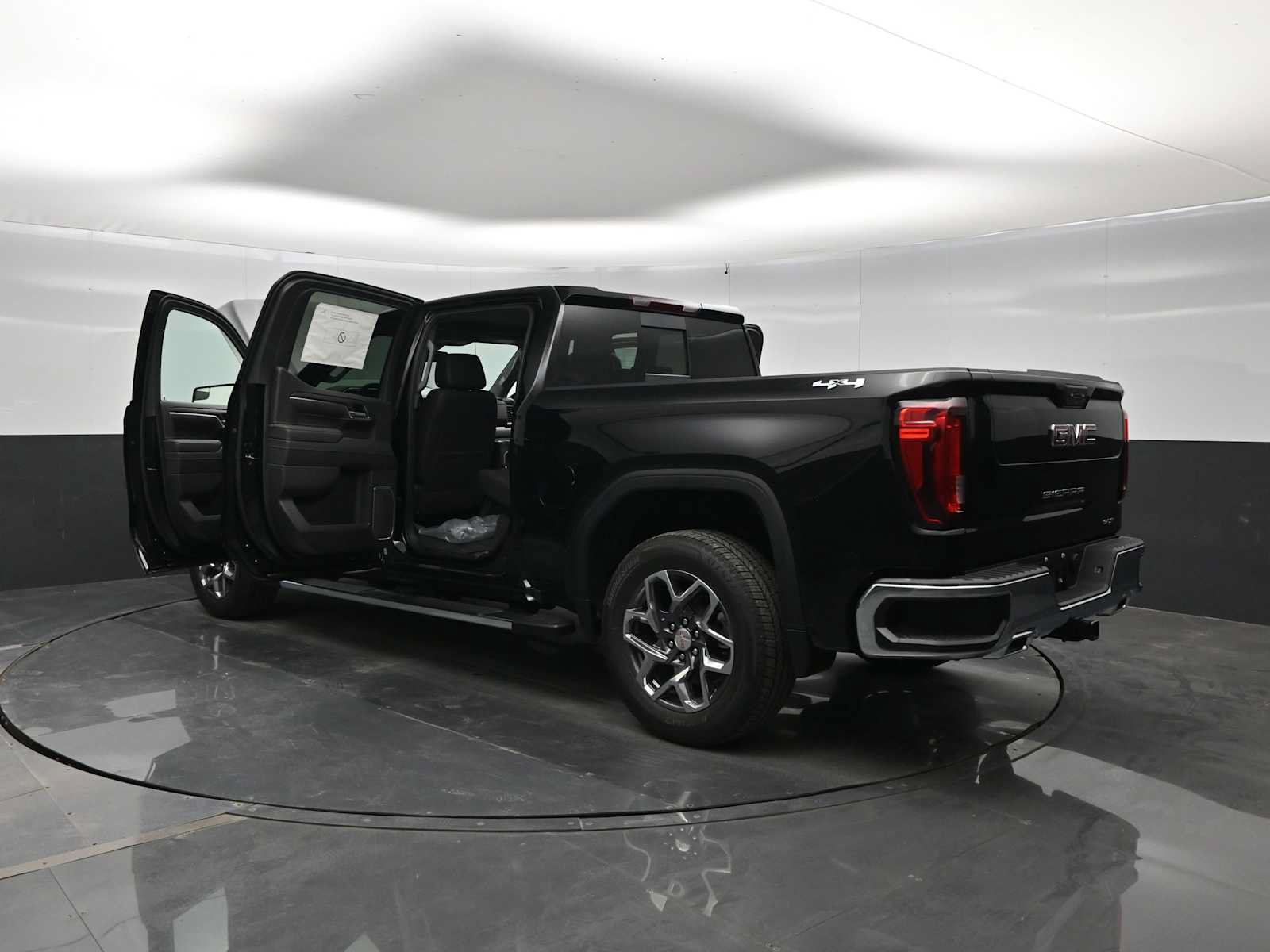 New 2026 GMC Sierra 1500 SLT w/ SLT Premium Package AWD/4WD image 45