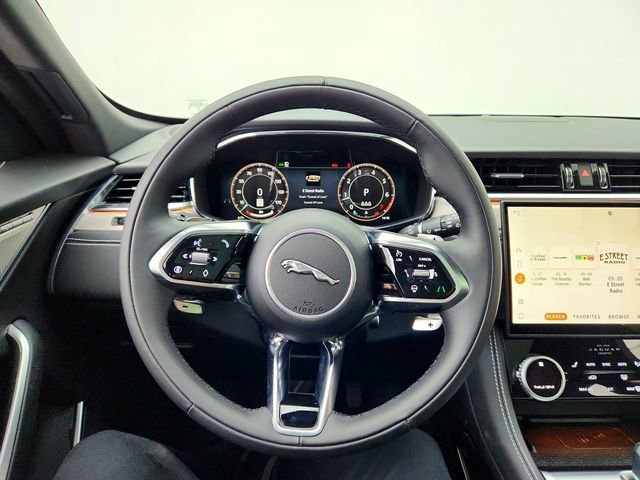 Certified 2026 Jaguar F-PACE R-Dynamic S image 25