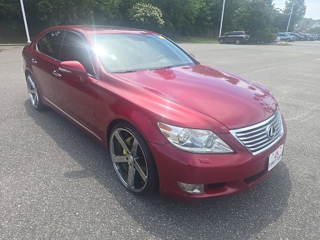 Used 2012 Lexus LS 460 AWD w/ Comfort Pkg image 3