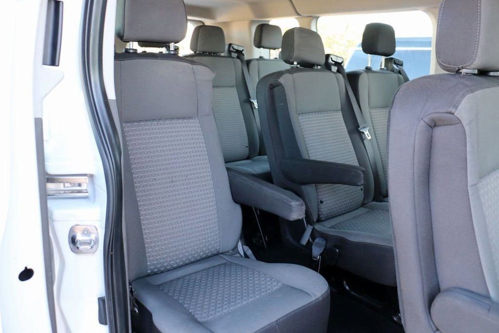 Used 2023 Ford Transit 350 XLT image 22