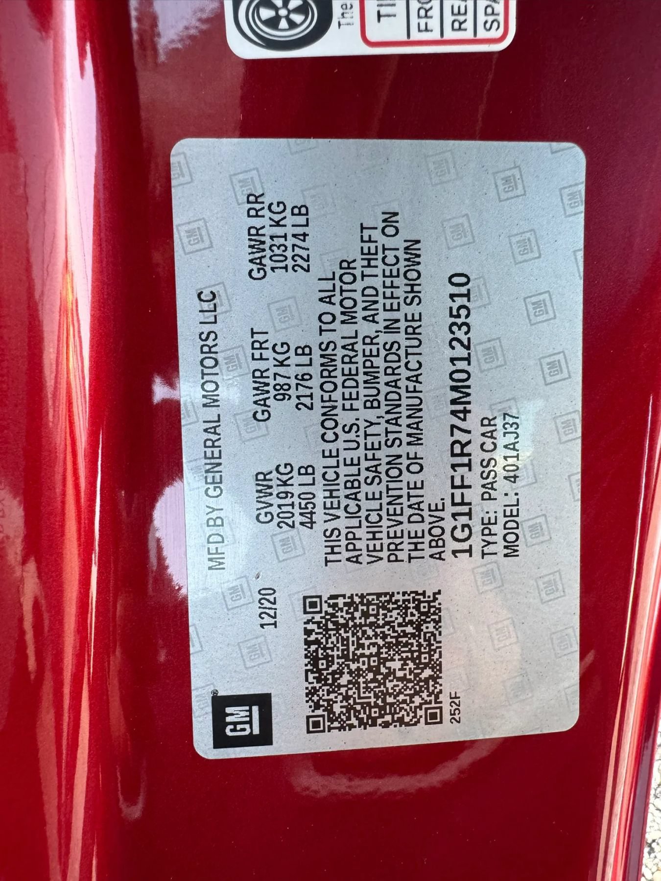 Used 2021 Chevrolet Camaro LT w/ Wild Cherry Design Package 1 RWD image 44