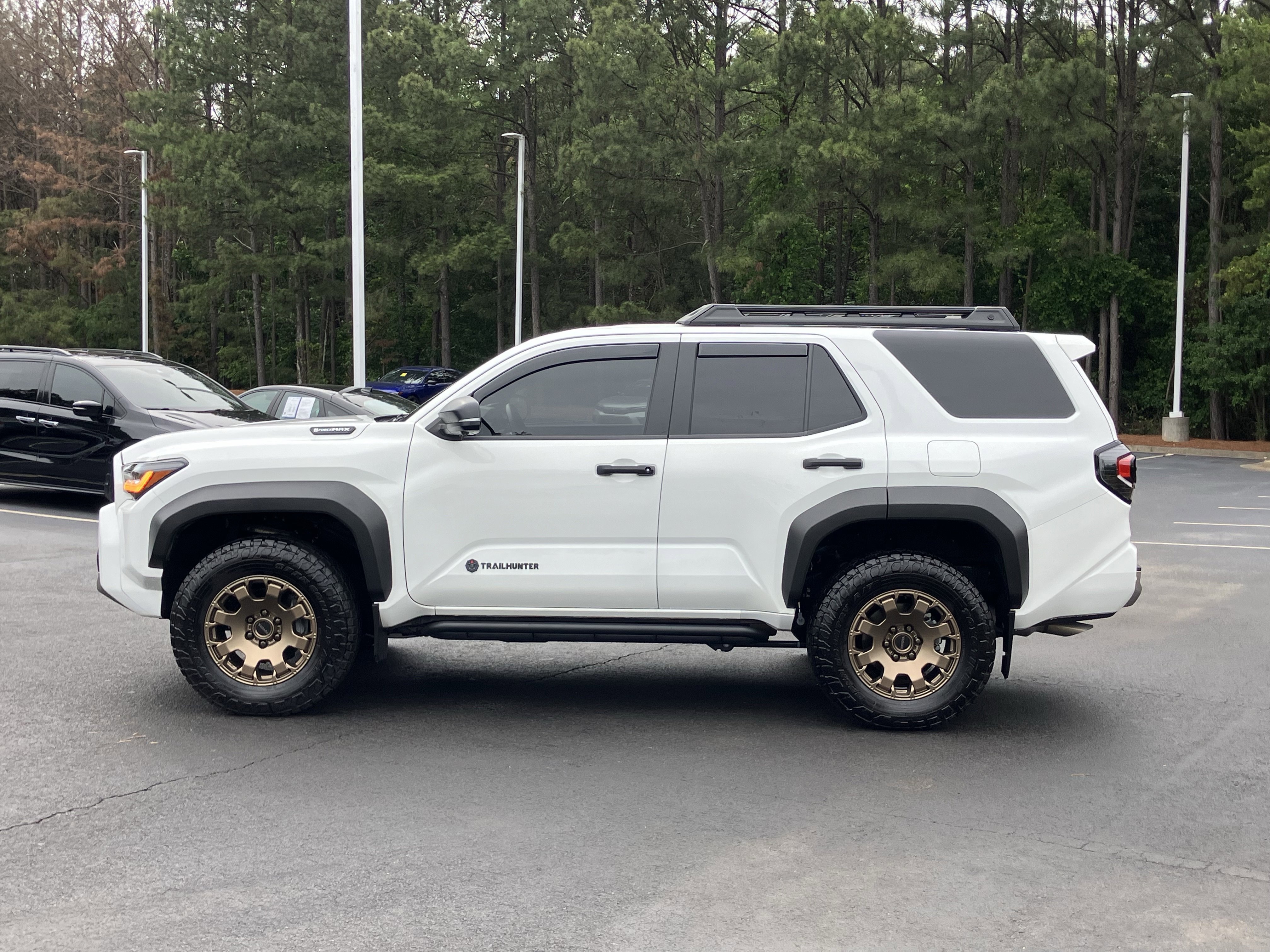 Used 2025 Toyota 4Runner Trailhunter AWD/4WD image 7