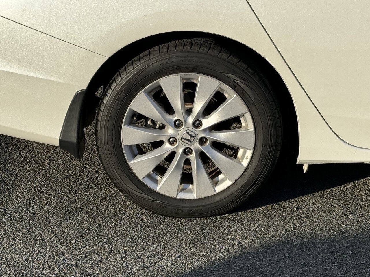 Used 2015 Honda Accord EX-L image 33