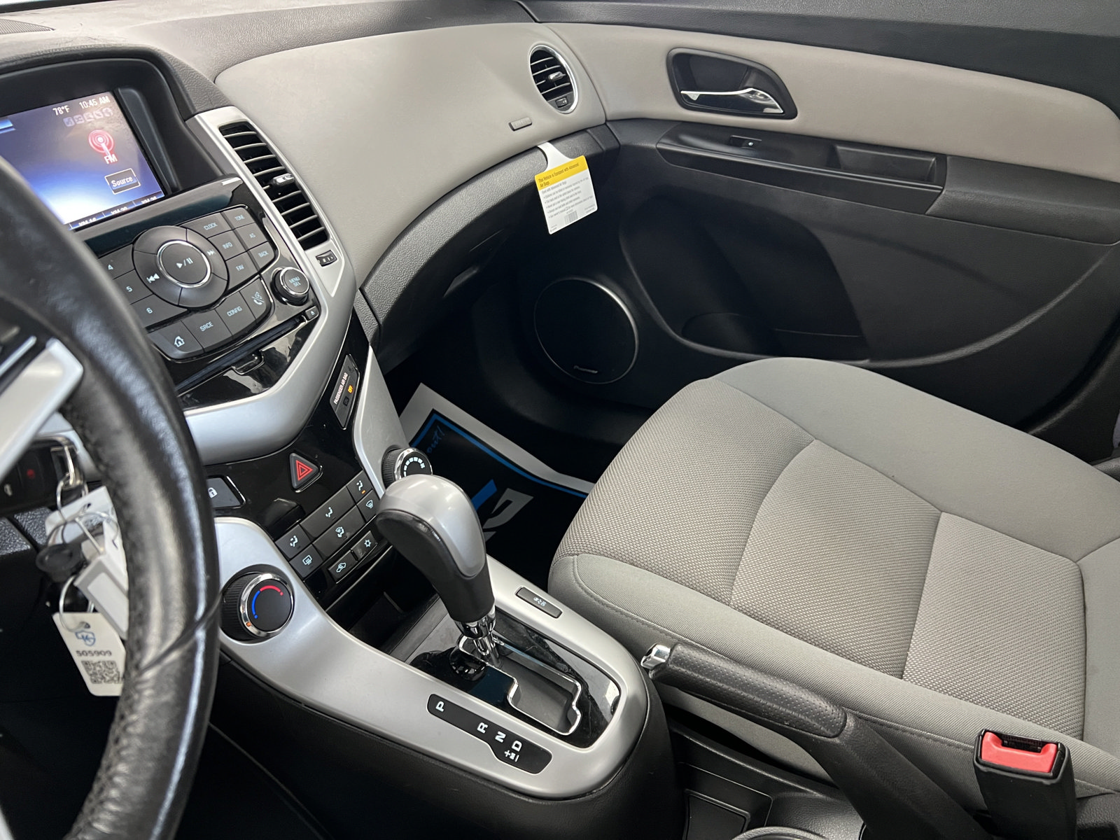 Used 2014 Chevrolet Cruze LT w/ All-Star Edition FWD image 23