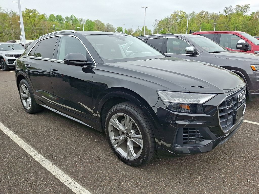 Used 2023 Audi Q8 Premium Plus w/ Premium Plus Package AWD/4WD image 4