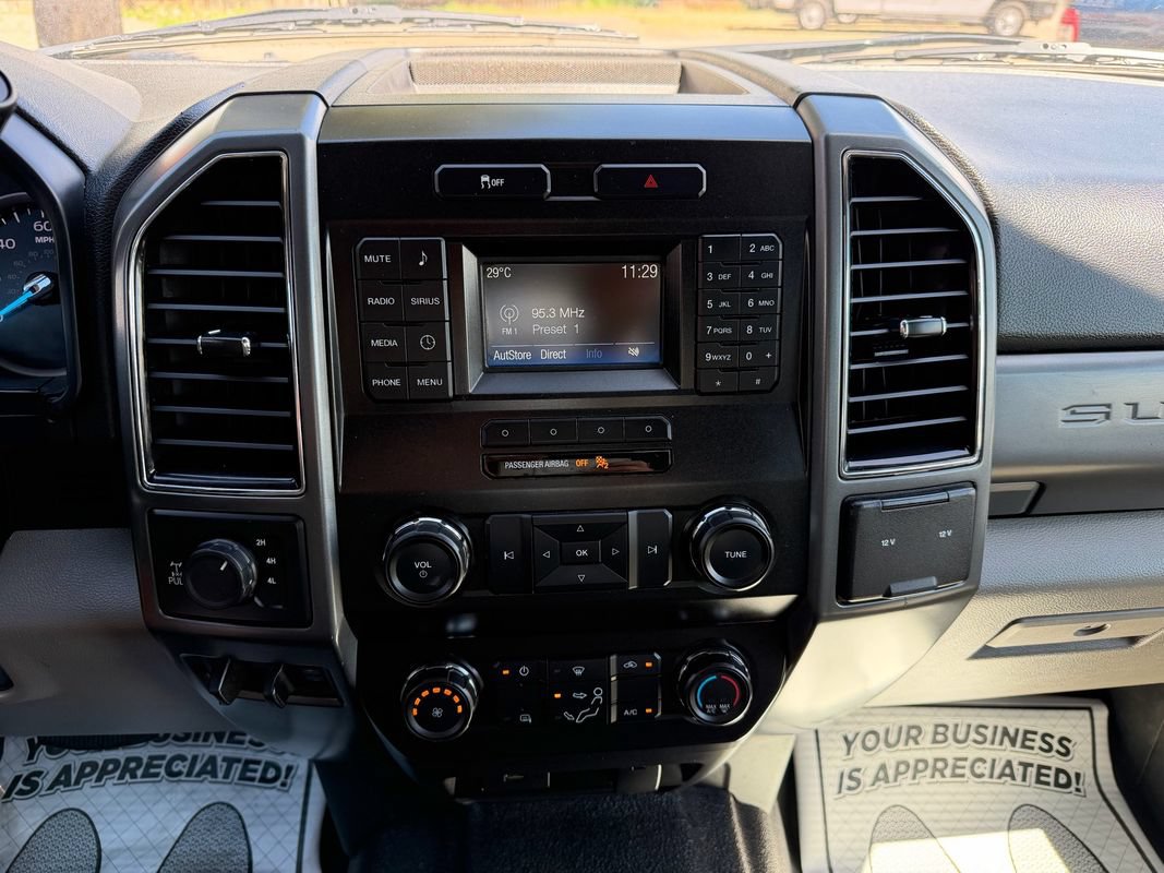Used 2019 Ford F350 XLT AWD/4WD image 16