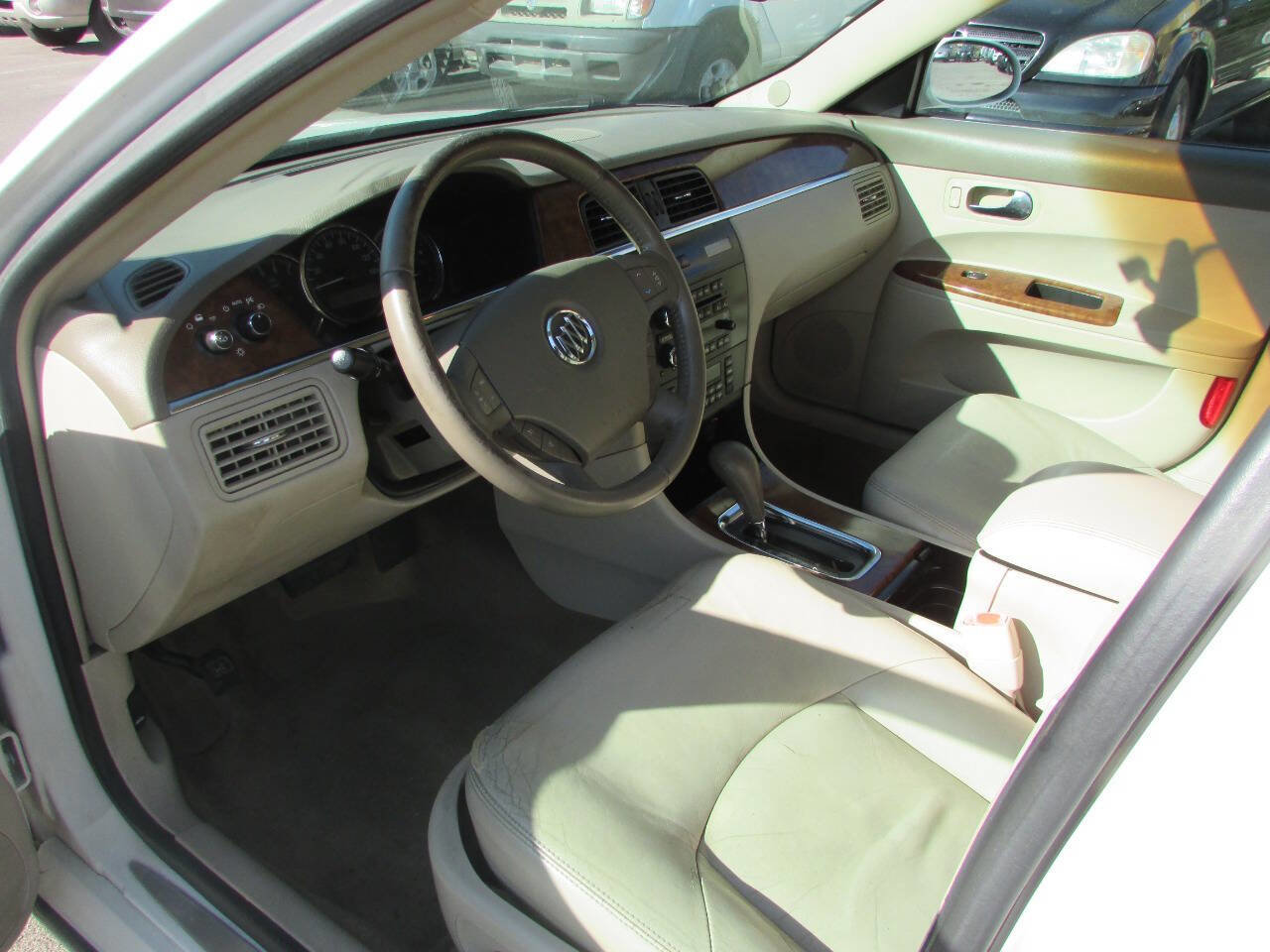 Used 2006 Buick LaCrosse CXL w/ Driver Confidence Package FWD image 11
