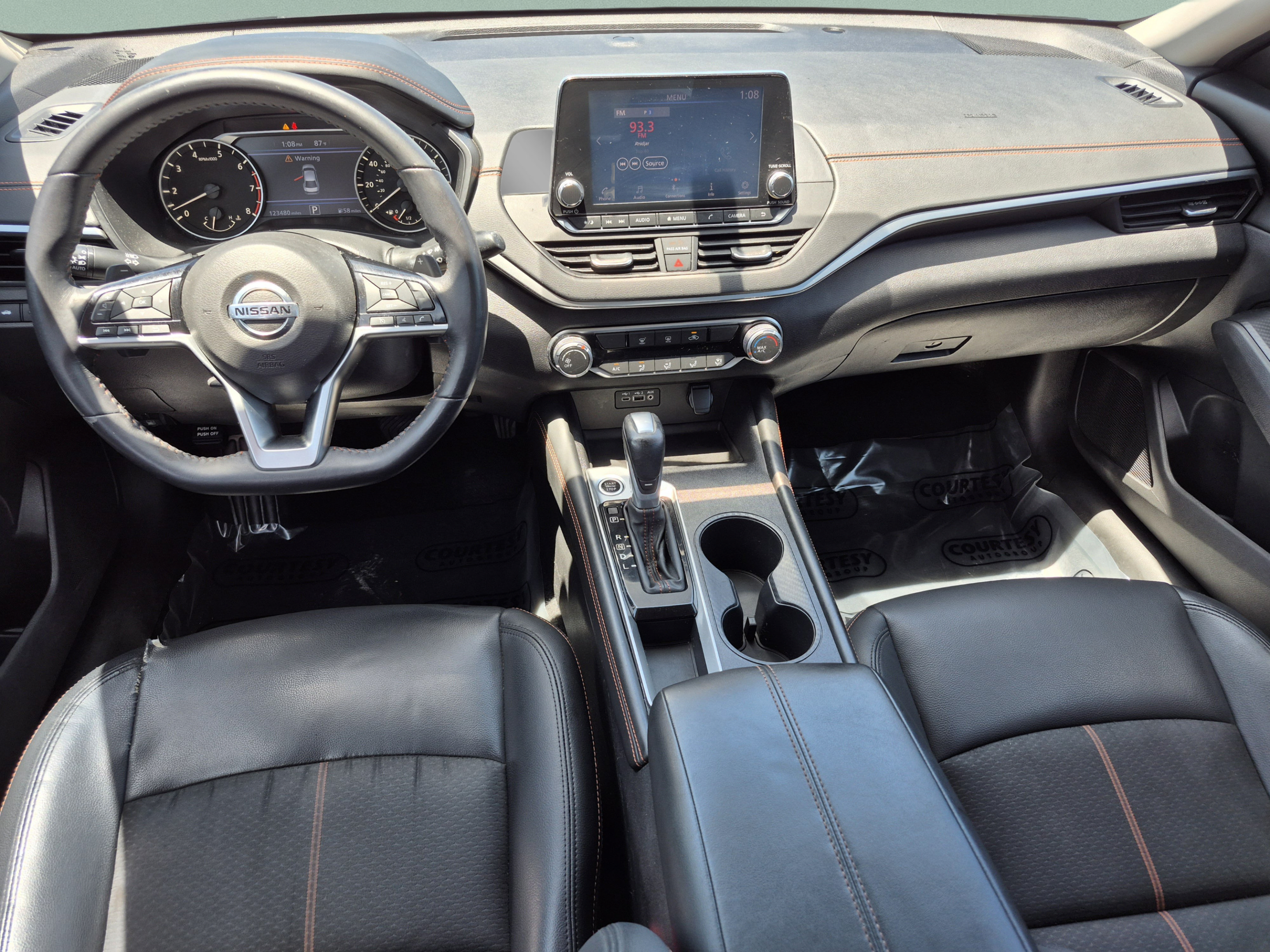 Used 2019 Nissan Altima 2.5 SR FWD image 12