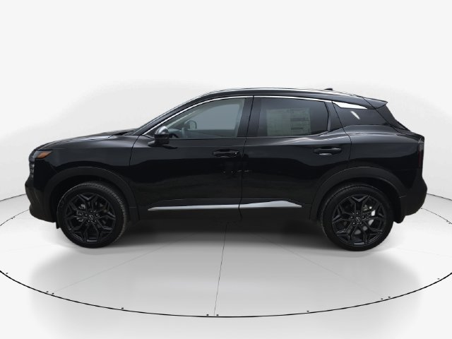 New 2027 Nissan Kicks SR w/ SR Premium Package FWD image 9