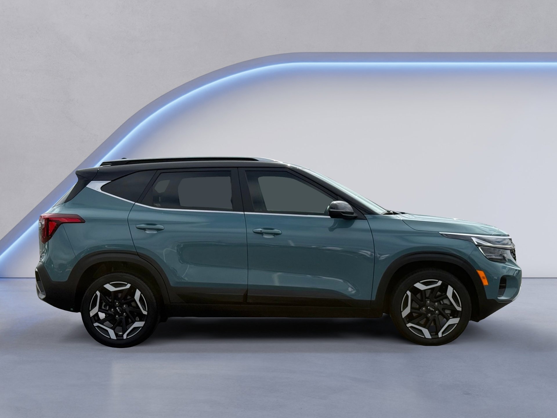 Used 2024 Kia Seltos SX AWD/4WD image 4
