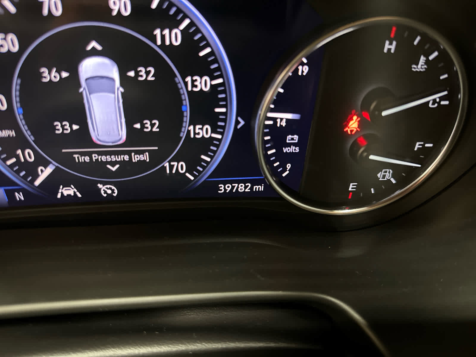 Certified 2023 Buick Enclave Premium w/ Trailering Package, 5000 lbs. image 18