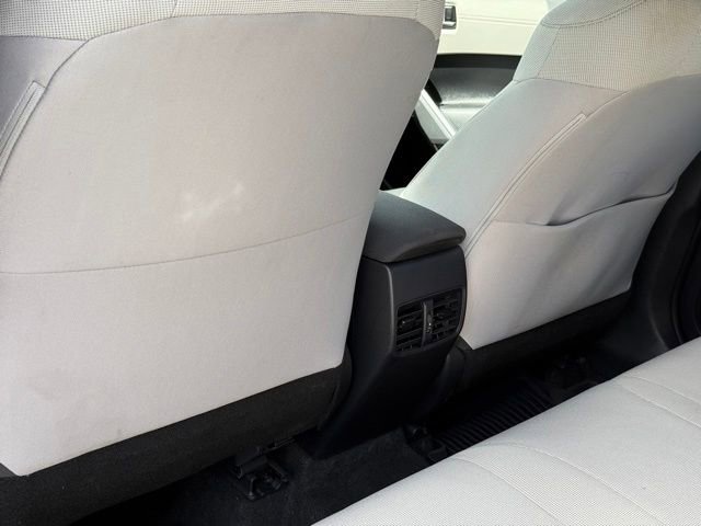 Used 2022 Toyota Corolla Cross L FWD image 27