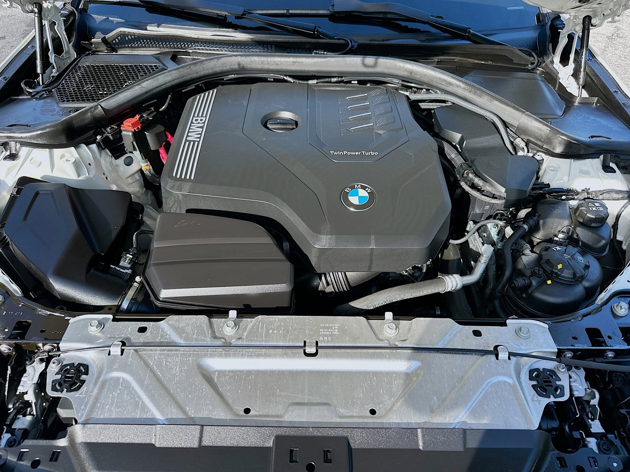 Certified 2023 BMW 330i Sedan image 32