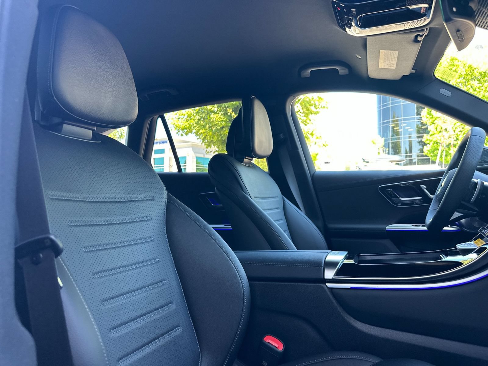 New 2026 Mercedes-Benz GLC 300 image 17