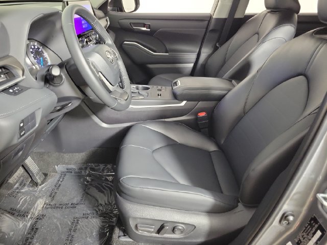 Used 2026 Toyota Highlander XLE AWD/4WD image 20