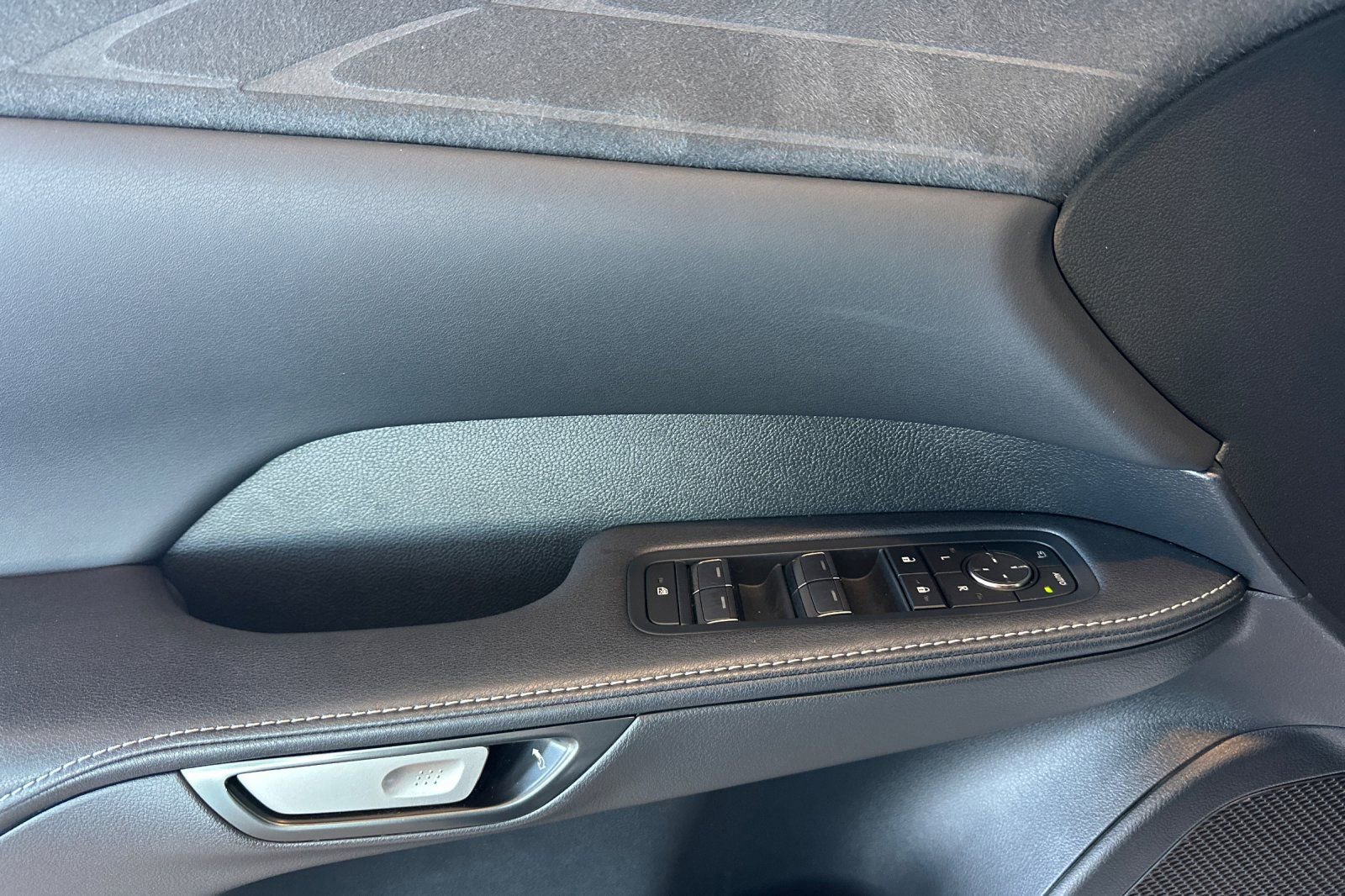 Used 2023 Lexus RX 350 F Sport w/ Cold Area Package image 11