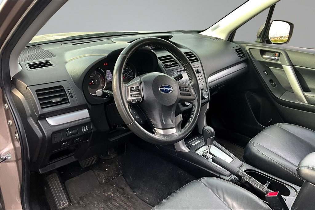 Used 2015 Subaru Forester 2.5i Limited AWD/4WD image 17