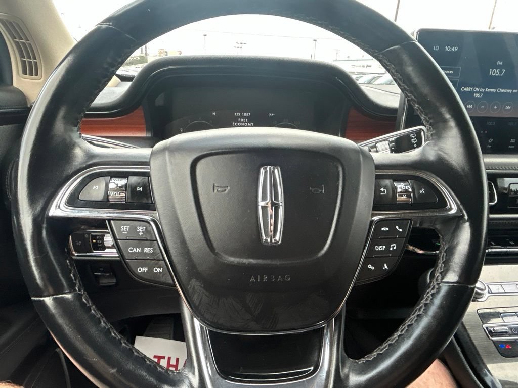 Used 2022 Lincoln Nautilus Reserve w/ Luxury Package AWD/4WD image 26