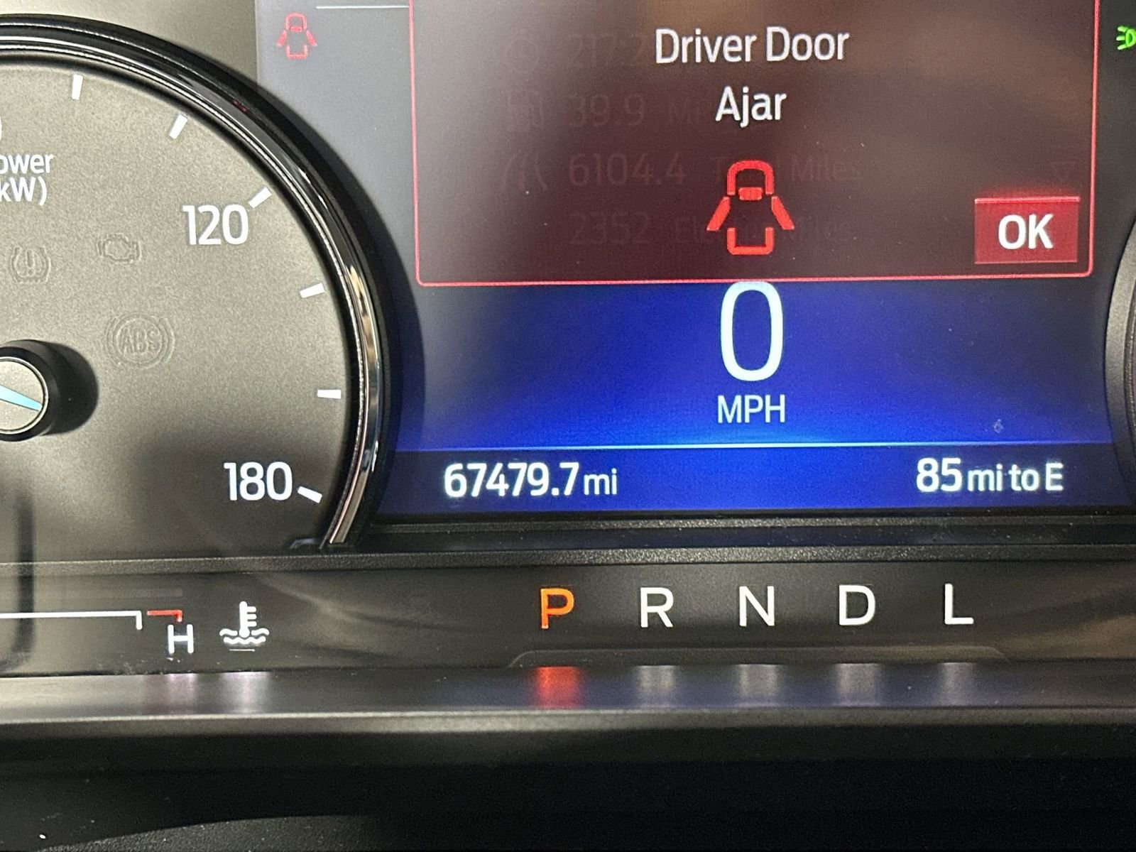 Used 2022 Ford Escape SE w/ Cold Weather Package image 15