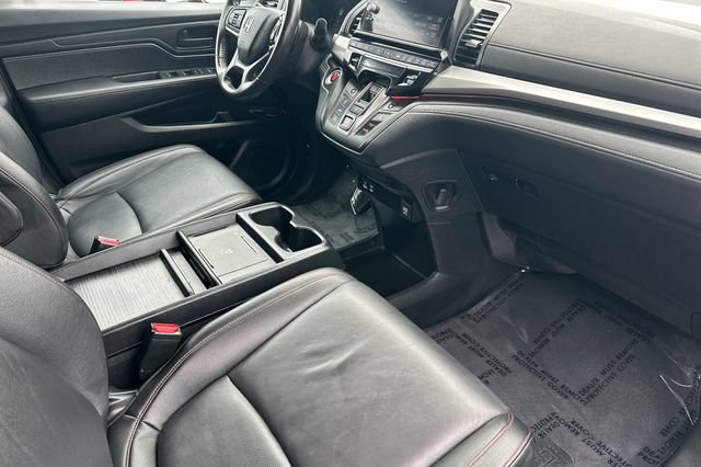Used 2025 Honda Odyssey Sport-L image 19