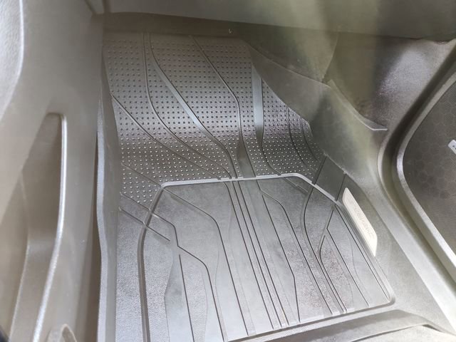 Certified 2023 Chevrolet Traverse High Country image 36