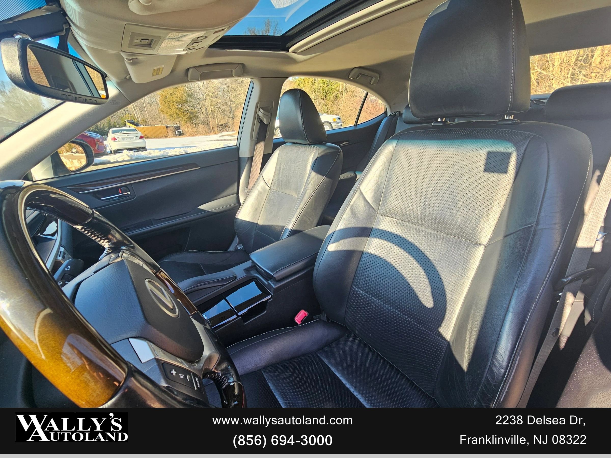 Used 2015 Lexus ES 350 w/ Luxury Package image 31