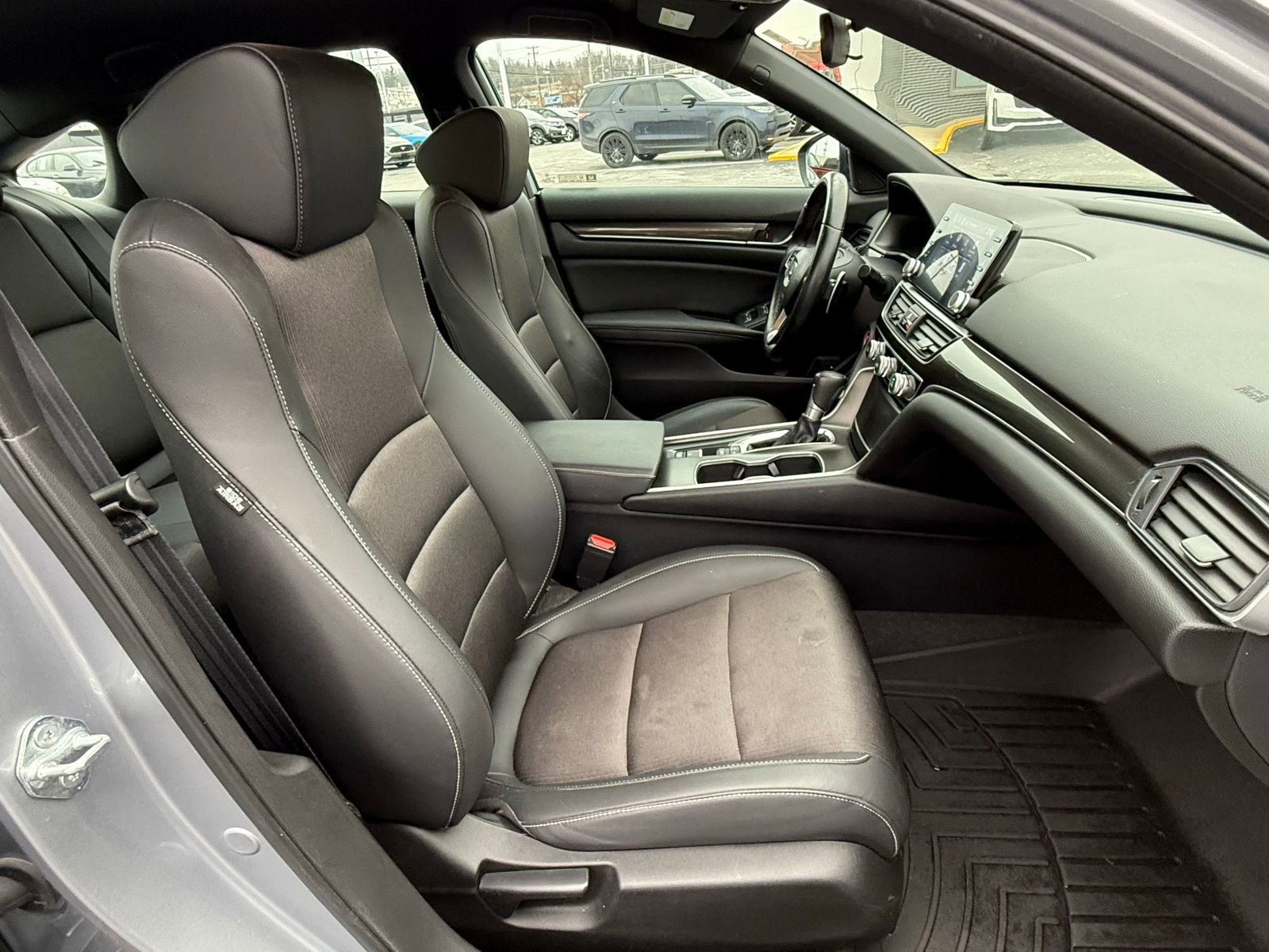 Used 2022 Honda Accord Sport image 16