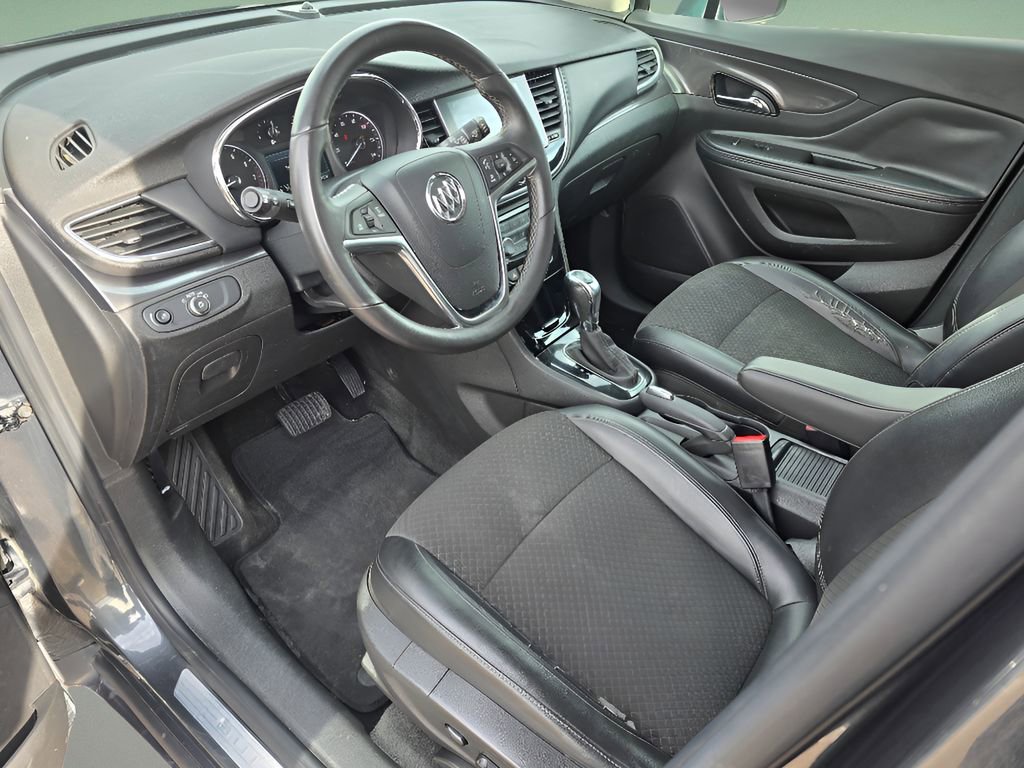 Used 2018 Buick Encore Preferred image 24