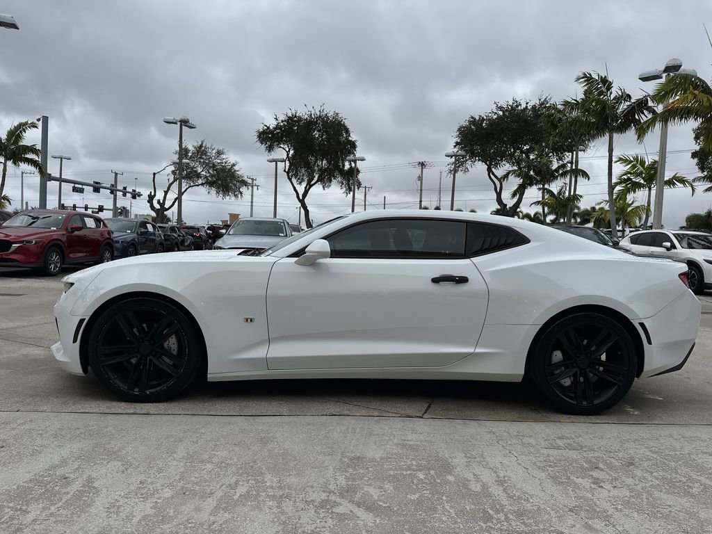 Used 2018 Chevrolet Camaro LT w/ RS Package image 28