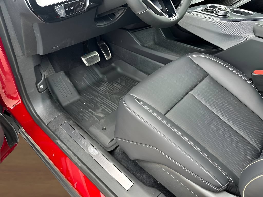 New 2026 Cadillac Optiq Luxury 2 w/ LPO, Floor Liner Package RWD image 19