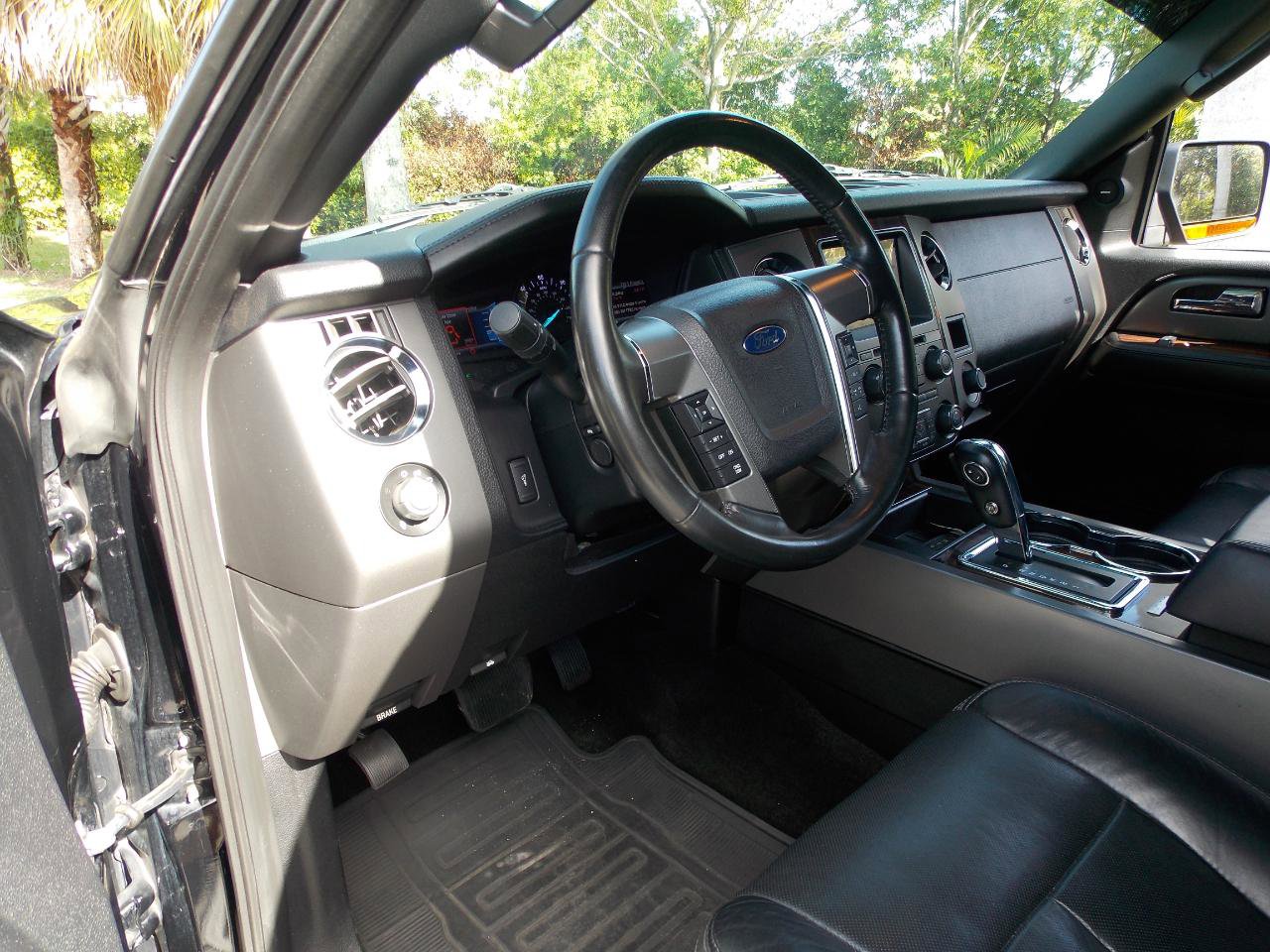 Used 2016 Ford Expedition EL Platinum image 6