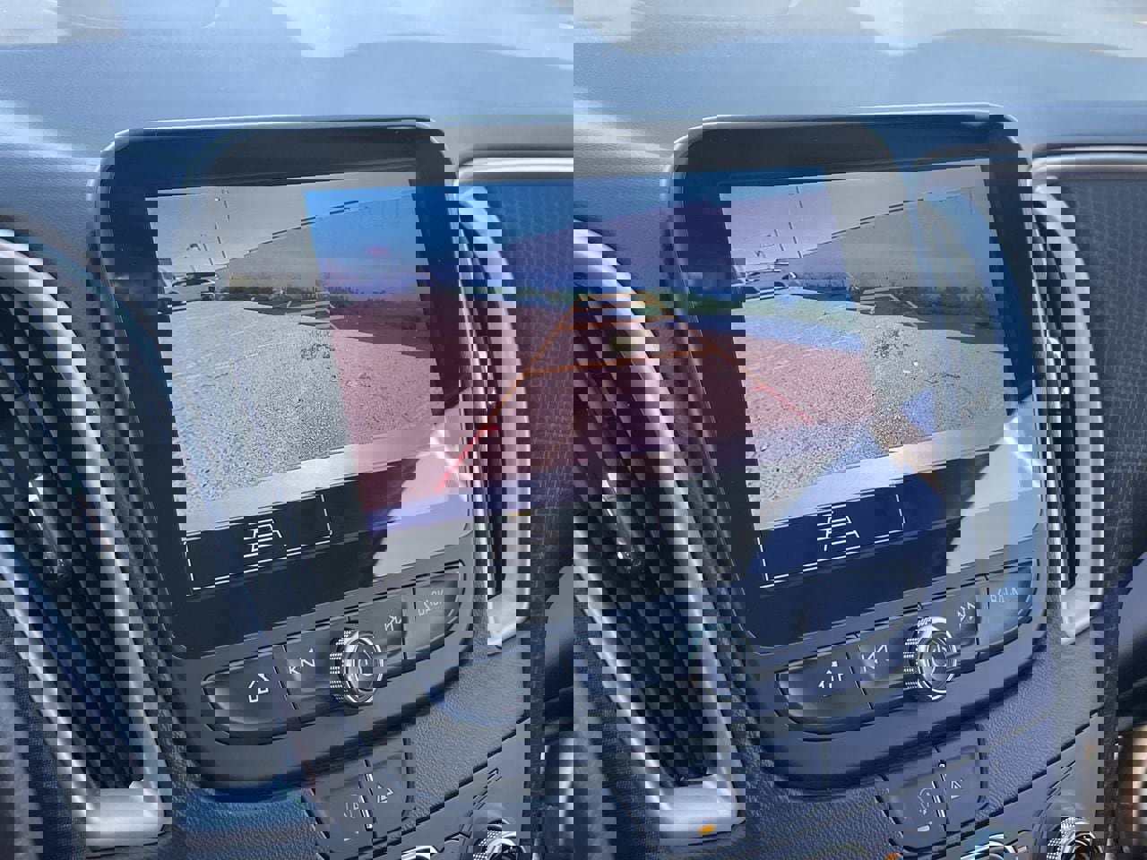 Used 2024 Chevrolet Malibu LT image 27