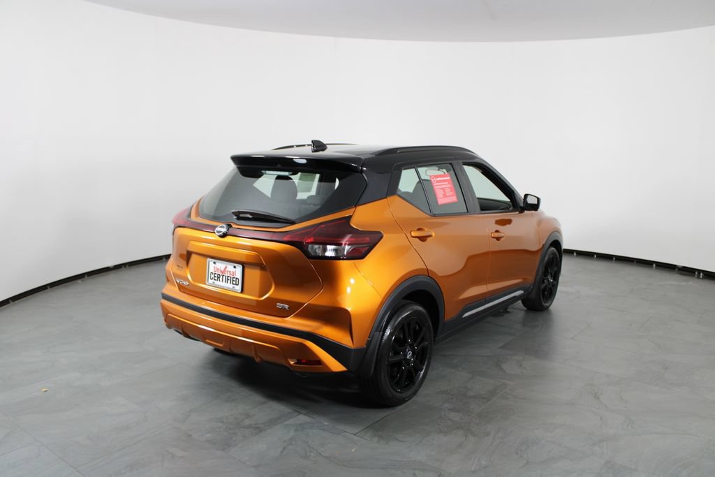 Certified 2022 Nissan Kicks SR FWD image 4