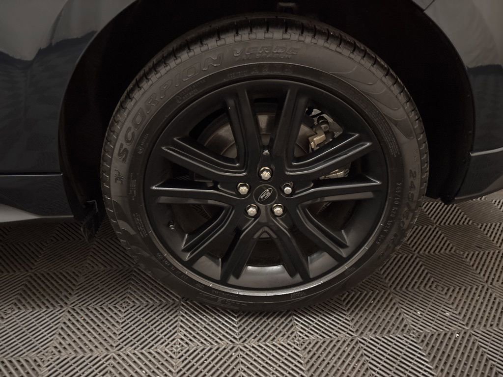 Used 2023 Ford Edge ST-Line image 27