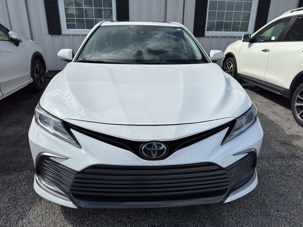Used 2024 Toyota Camry LE w/ Convenience Package FWD image 2