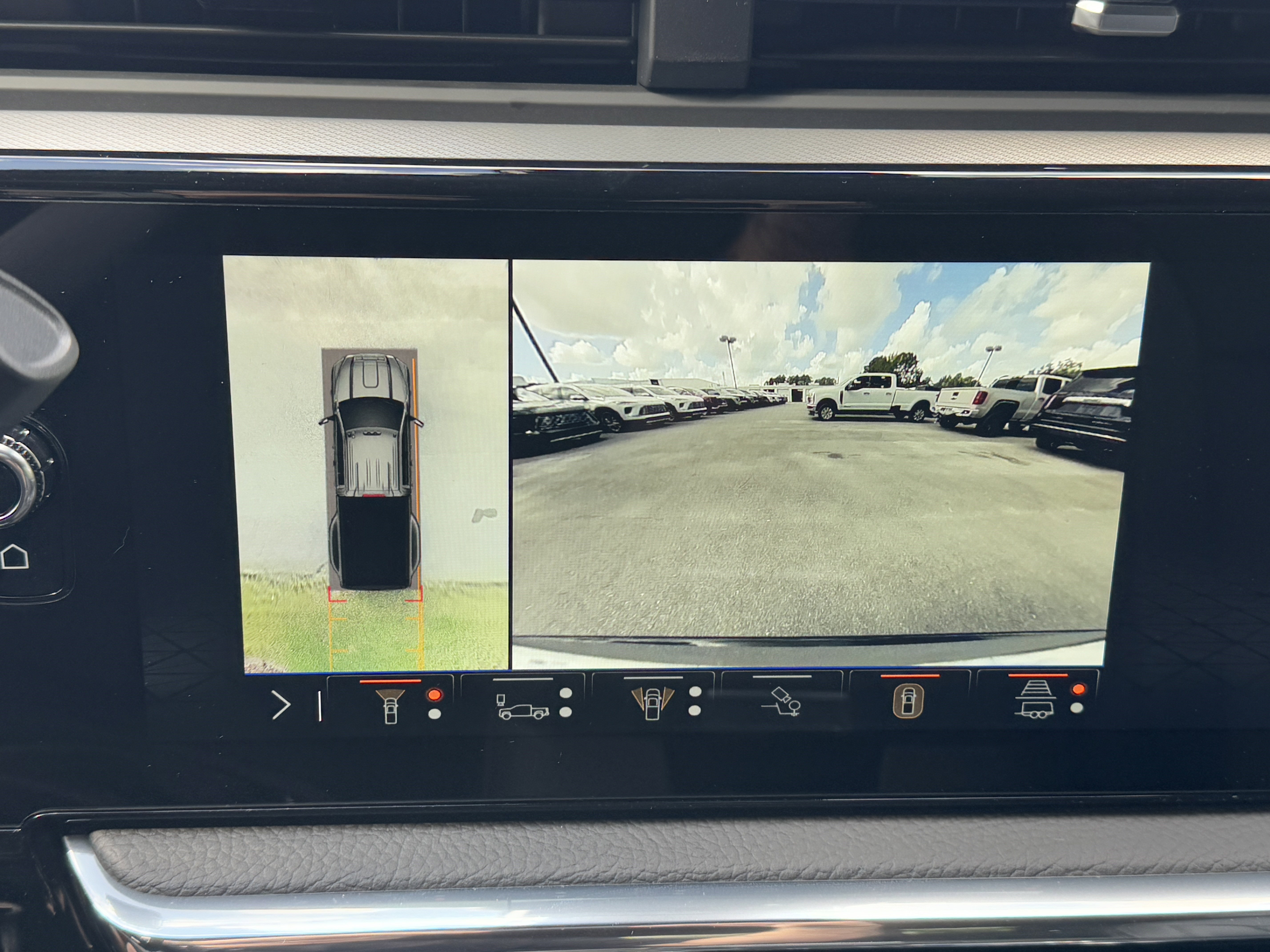 New 2026 GMC Sierra 3500 Denali w/ Denali Reserve Package image 41