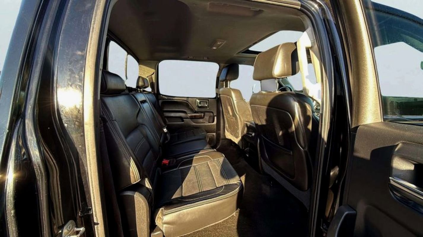 Used 2015 GMC Sierra 3500 Denali w/ Duramax Plus Package image 15