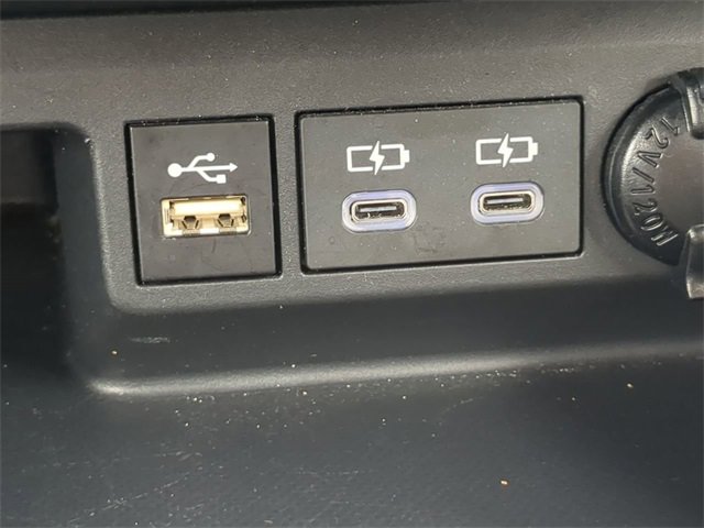 Certified 2024 Toyota Highlander XLE image 22