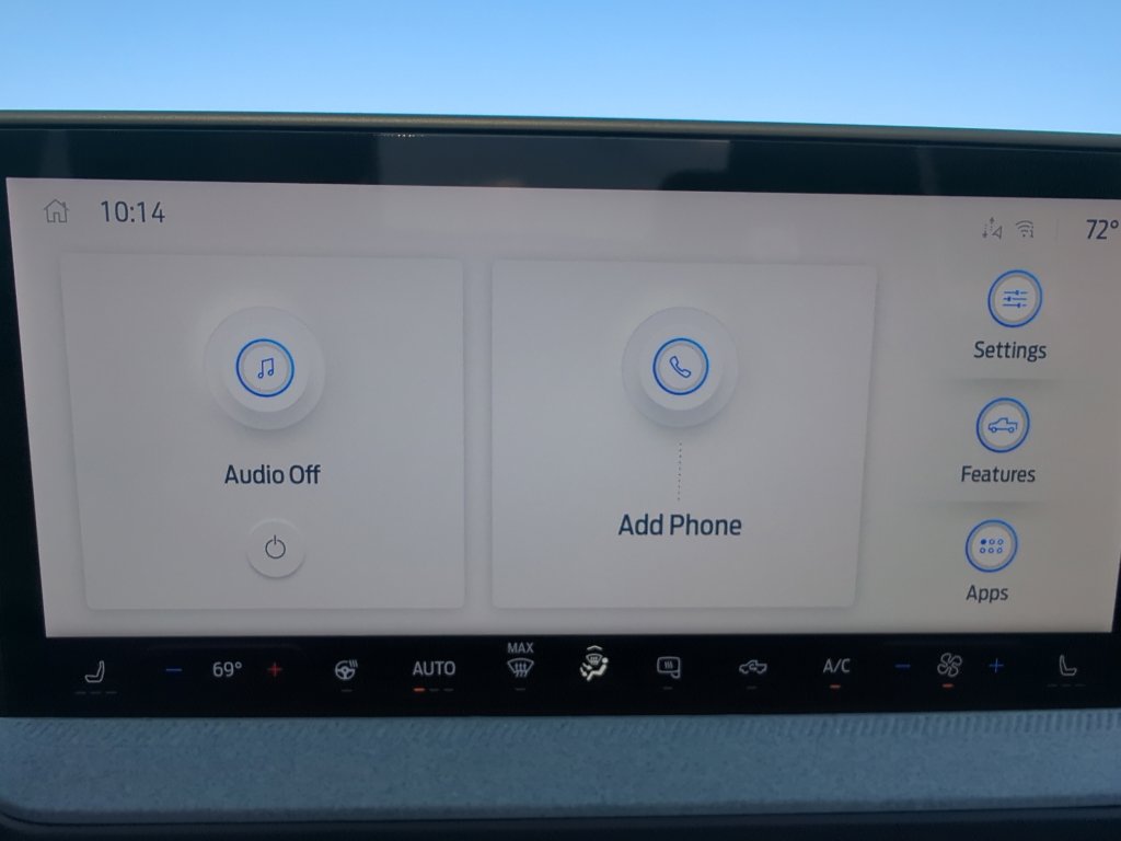 New 2025 Ford Maverick XLT w/ XLT Luxury Package image 18