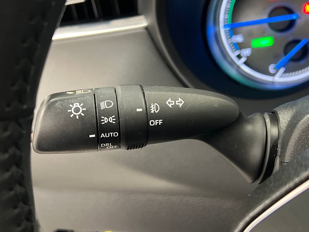 Used 2022 Toyota Venza Limited AWD/4WD image 42