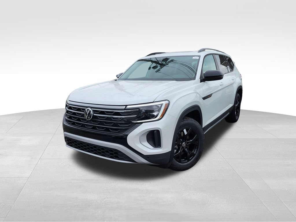 New 2026 Volkswagen Atlas Peak Edition AWD/4WD image 2