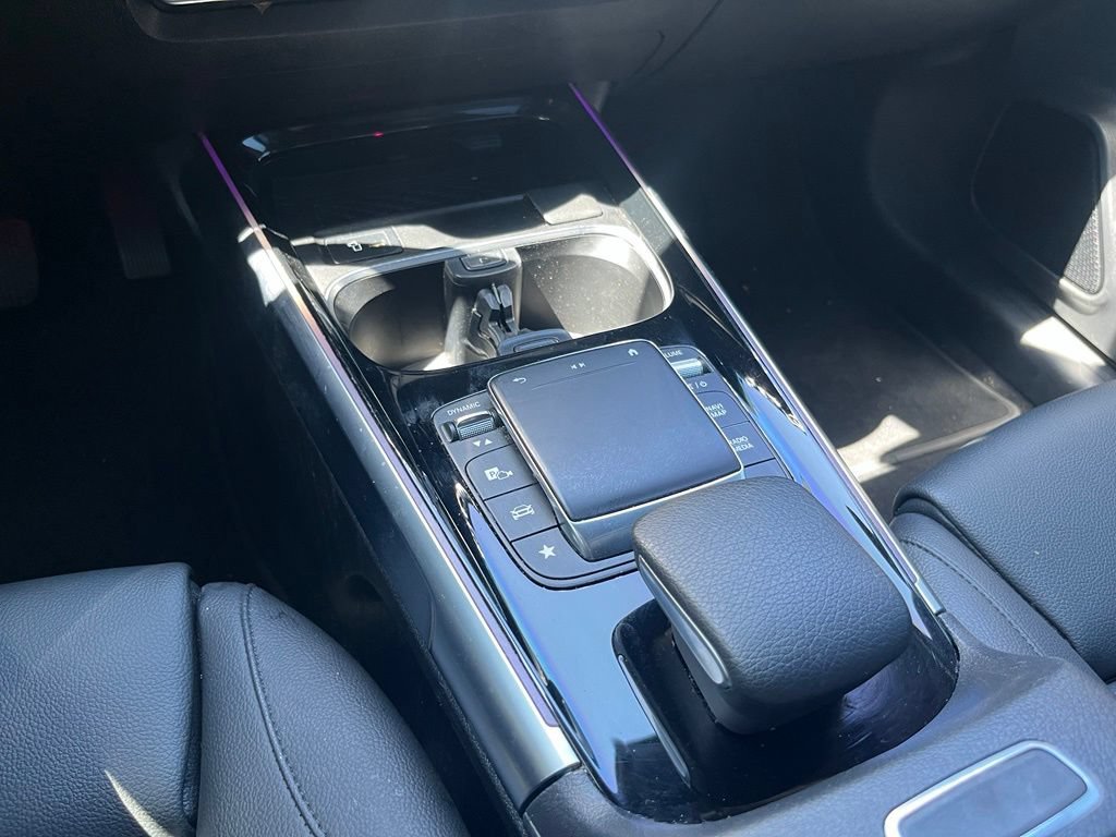 Used 2023 Mercedes-Benz EQB 300 4MATIC w/ Exclusive Package image 26
