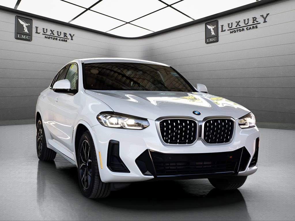 Used 2023 BMW X4 xDrive30i w/ M Sport Package AWD/4WD image 1