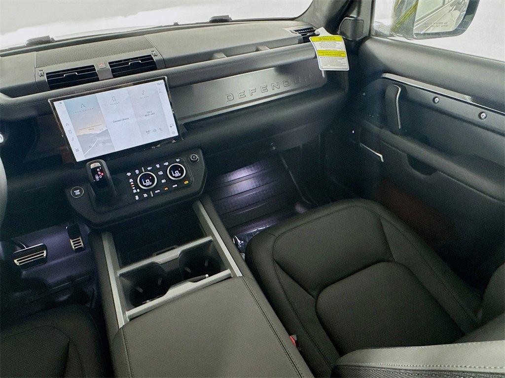 New 2025 Land Rover Defender 110 V8 image 22