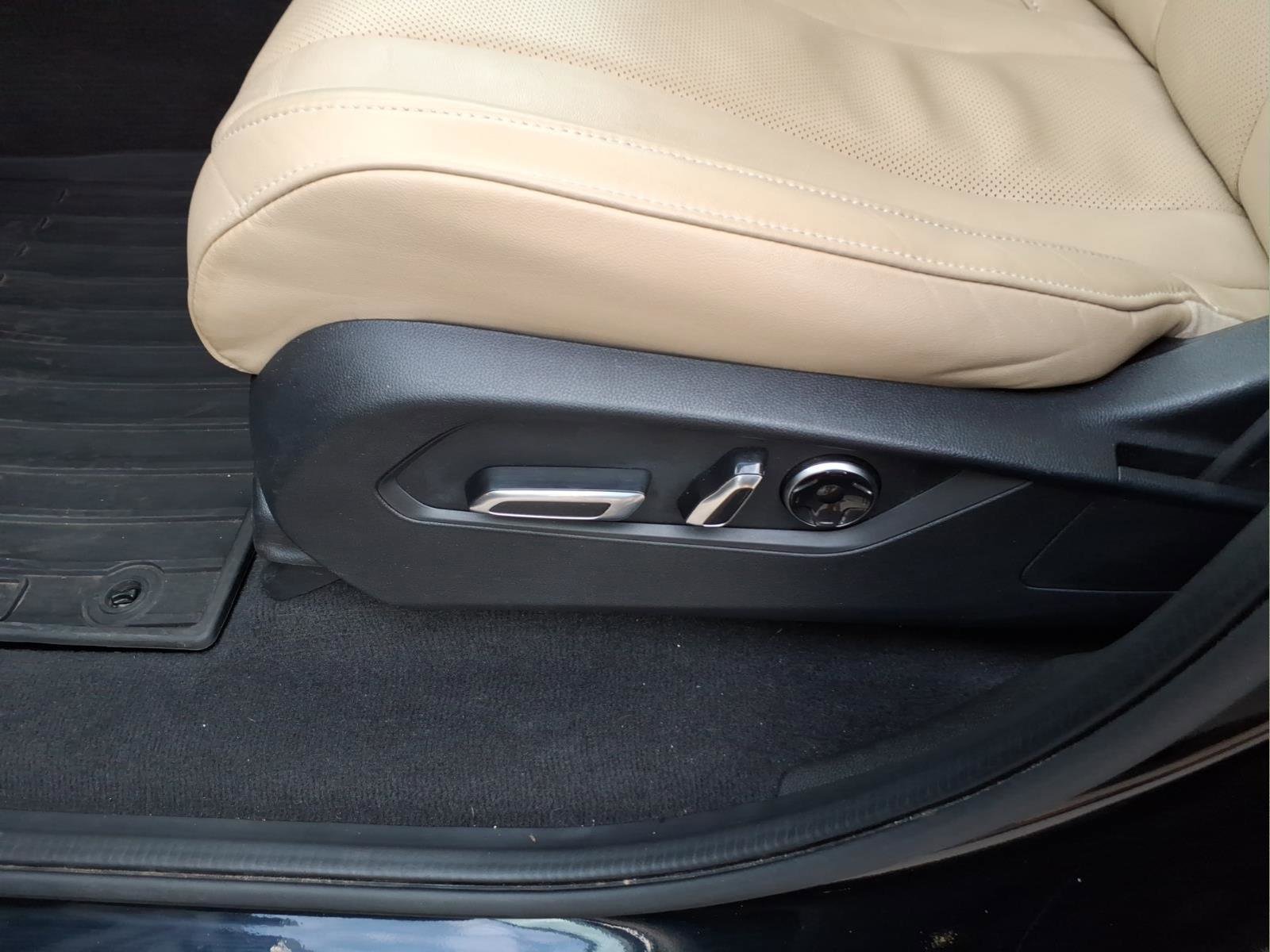 Used 2022 Acura MDX FWD w/ Technology Package image 16