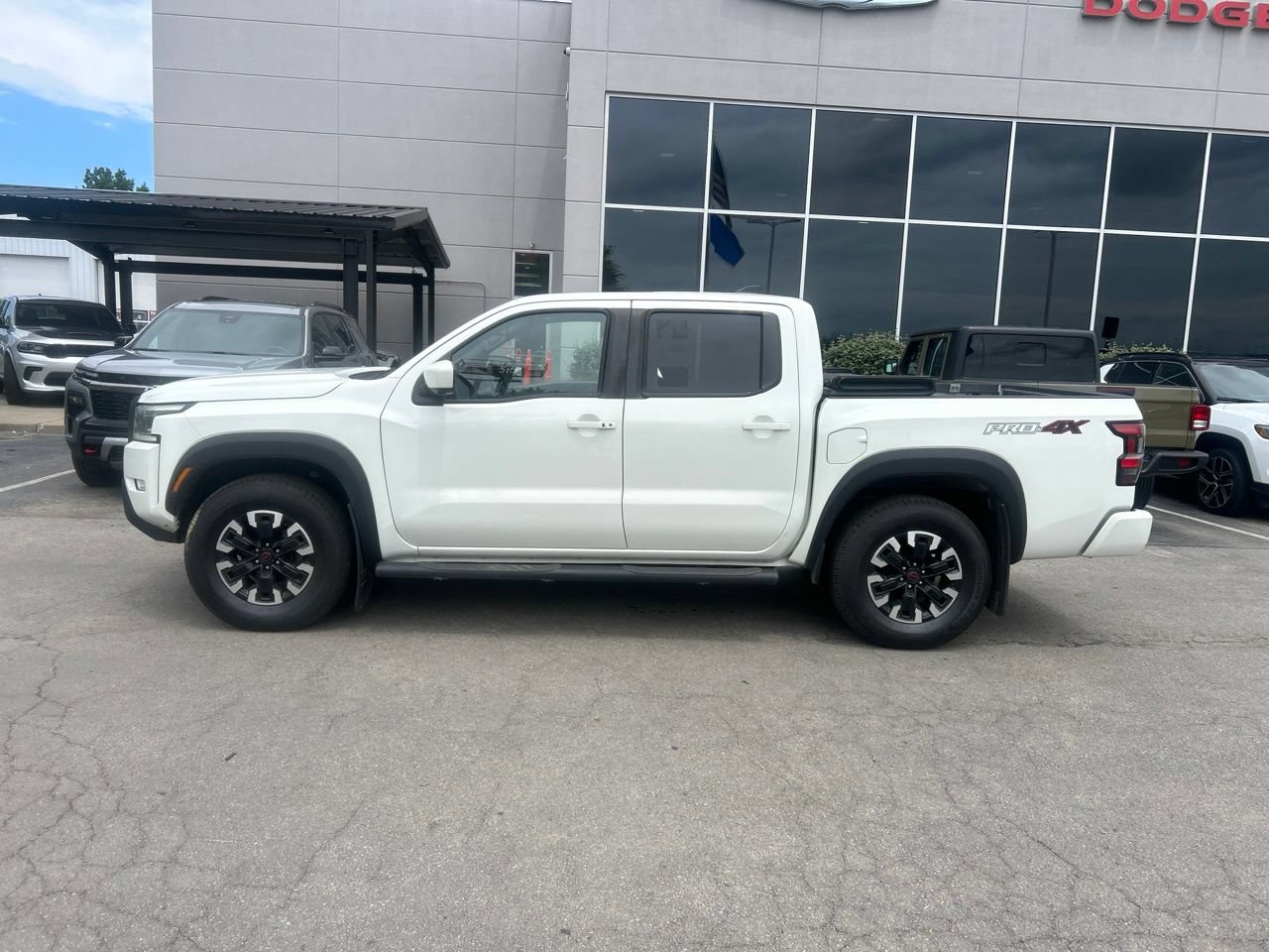 Used 2022 Nissan Frontier PRO-4X AWD/4WD image 6