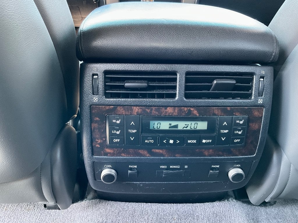 Used 2009 Toyota Land Cruiser AWD/4WD image 24
